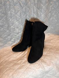 Stivaletto PrimaDonna in camoscio nero 37