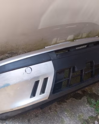 Paraurti anteriore Fiat punto 2001