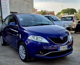 Lancia Ypsilon 1,2 gpl 2015