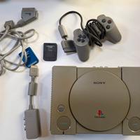 Playstation 1 SCPH 1002 piu lotto giochi limited