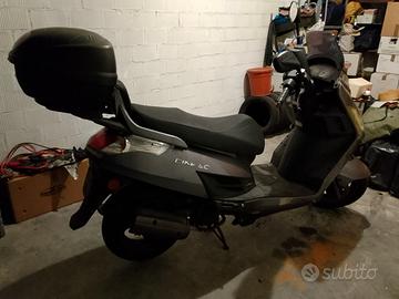 Scooter Kymco dink 50