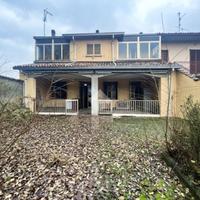 CASA SEMINDIPENDENTE A PIEVE ALBIGNOLA