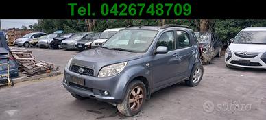 Ricambi DAIHATSU TERIOS 2 1.5 BENZ. 4X4 -NO MOTORE