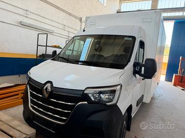 Renault master