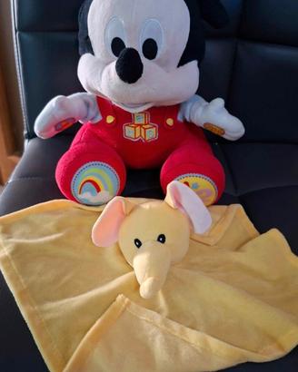 peluche Mickey parlante + doudou