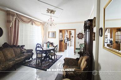 Appartamento arredato via aristosseno