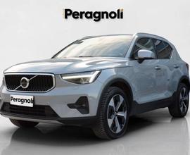 VOLVO XC40 B3 CORE AUTOMATICA AZIENDALE