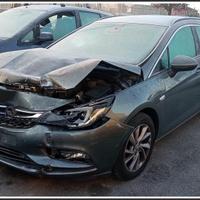 OPEL Astra K SW per ricambi