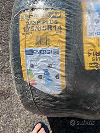 Pneumatici 4 stagioni NUOVE 175/65 R14 82 T
