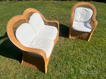 Divanetto e Poltrona in vimini intrecciato a mano