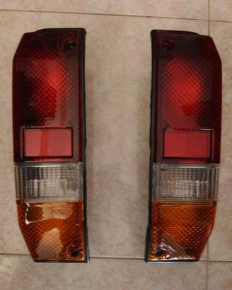 fanali posteriori toyota land cruiser