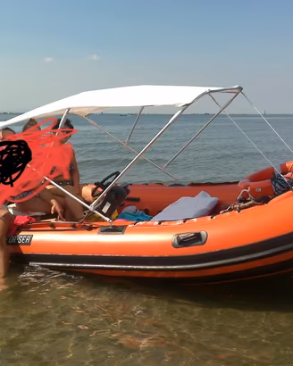 gommone con carrello 