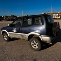 Nissan Terrano 3p 2.7 tdi
