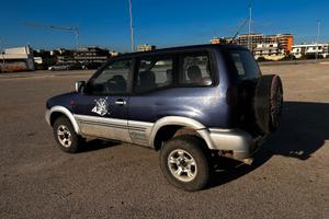 Nissan Terrano 3p 2.7 tdi