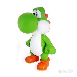 YOSHI SUPER MARIO ACTION FIGURE


