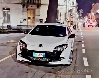 RENAULT MEGANE RS 
