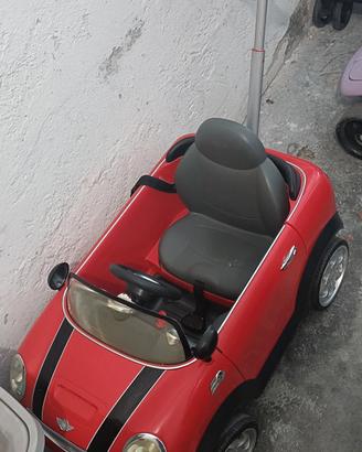 macchinina cavalcabile 