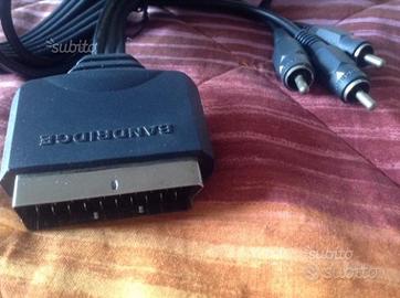 Cavo scart con uscita RCA