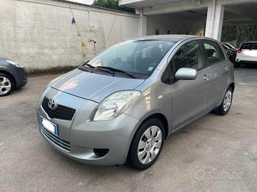 Toyota Yaris 1.0 5 porte Sol dal nord Italia 100.0