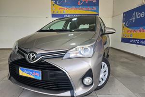 TOYOTA Yaris 1.0 5 porte Lounge