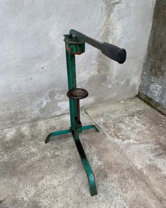 Tappatrice manuale