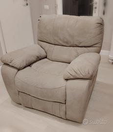 divano 3 posti più poltrona 