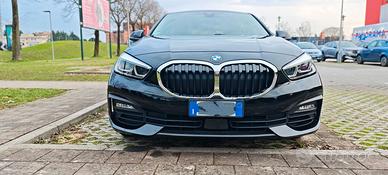BMW 118 118i Advantage 5p auto