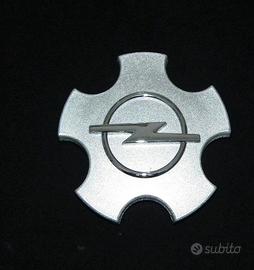 Stemma copri dadi per opel