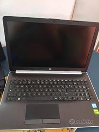 HP Laptop i5‐8250U • 8GB RAM • NVIDIA MX110 • 1TB