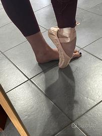 Scarpette da punta per piedi numero 37