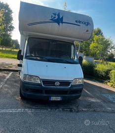 CAMPER mansardato