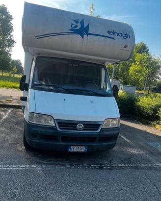 CAMPER mansardato