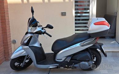 Moto Usate Scooter Usato 300 Euro Moto Usate Scooter 125 Cc Usato