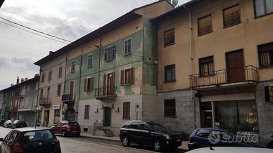 Albergo e ristorante in vendita a Gattinara (VC)