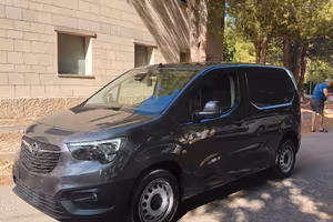 OPEL COMBO CILINDRATA 1500 DIESEL ANNO 2020 