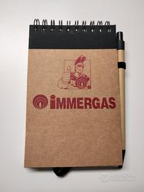 Block notes nuovo con penna 
