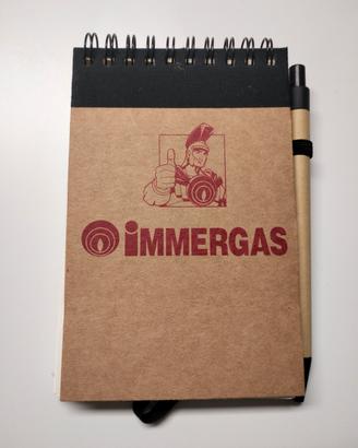 Block notes nuovo con penna 