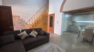 Luminoso appartamento indipendente e arredato