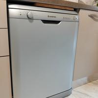 Lavastoviglie Candy 12 coperti