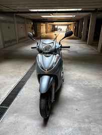 HONDA SH 300