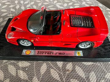 Ferrari F50 1995 Scala 1:18 – Con Base Espositiva