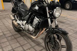 Honda CBF 500 Anno 2004