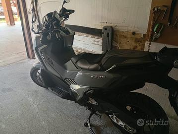 Sym adxtg 400