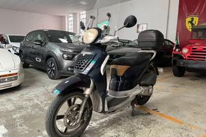 Aprilia Scarabeo 200