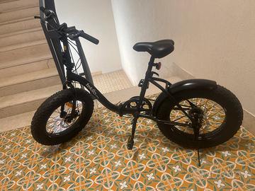 Fat Bike teklio (prodotta per Unieuro Italia)