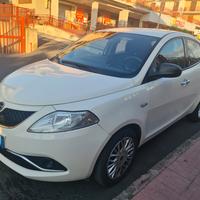 Lancia Ypsilon  diesel cc1300 cv95