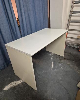 tavolo / scrivania bianca in legno 