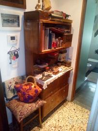 MOBILE LIBRERIA TAVOLINO con cassetti