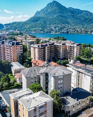 Attico / Mansarda di 239 m² con 5 locali e box aut