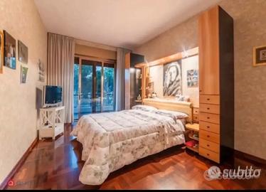 Stanza Roma Eur Tintoretto